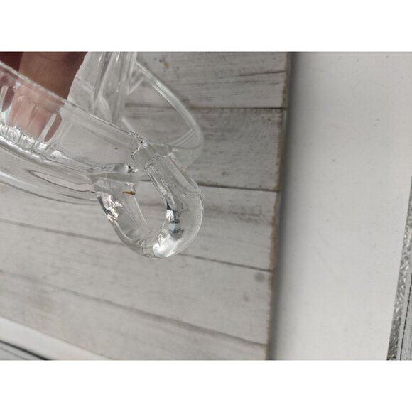 Vintage #1 Ribbed Glass Juicer Reamer 6" Diameter with Loop Handle & Pour Spout - Picture 3 of 5